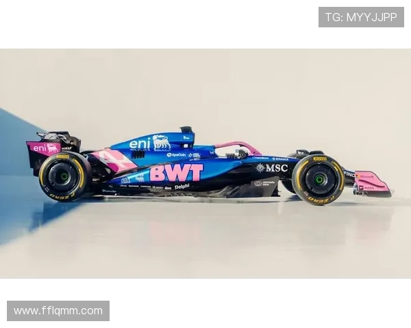 F1赛车新赛季前瞻:车队阵容调整与技术革新引关注 F1赛车新赛季前瞻:车队阵容调整与技术革新引关注
