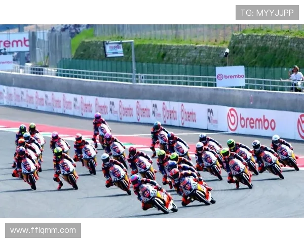 摩托GP赛季精彩纷呈 多位车手争夺年度总冠军宝座